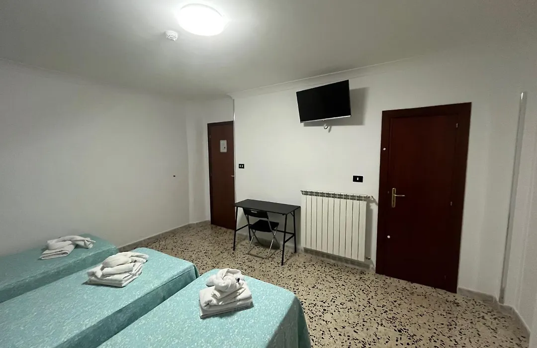 Hotel Elvira Fiuggi-1