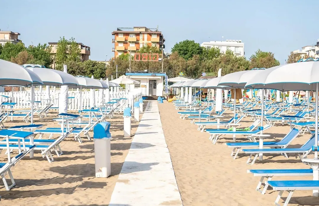 Luna Hotel Rimini-1