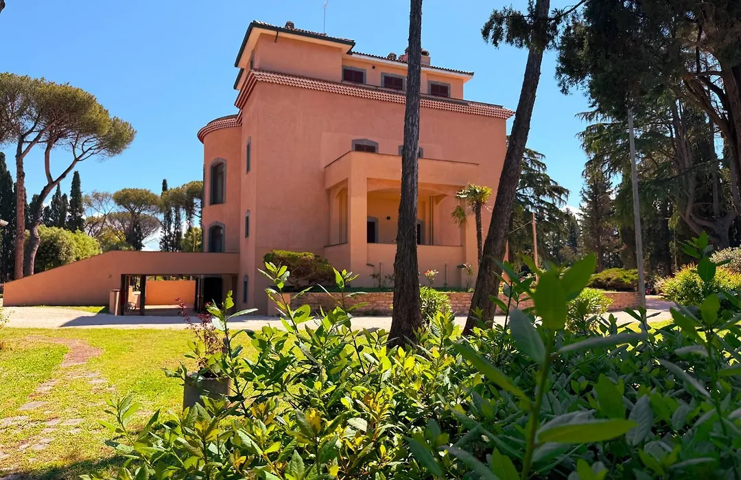 Villa Due Leoni - Casa Per Ferie-1