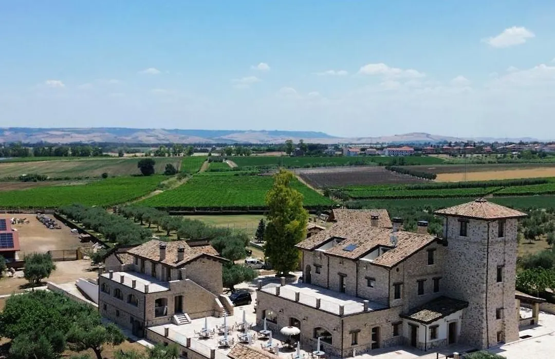 Casale Madonna Grande Wine Resort-1