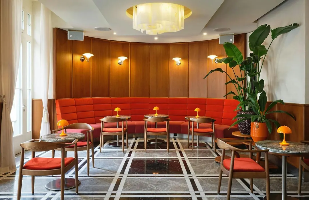 Roomers Berlin Steinplatz, Autograph Collection-1