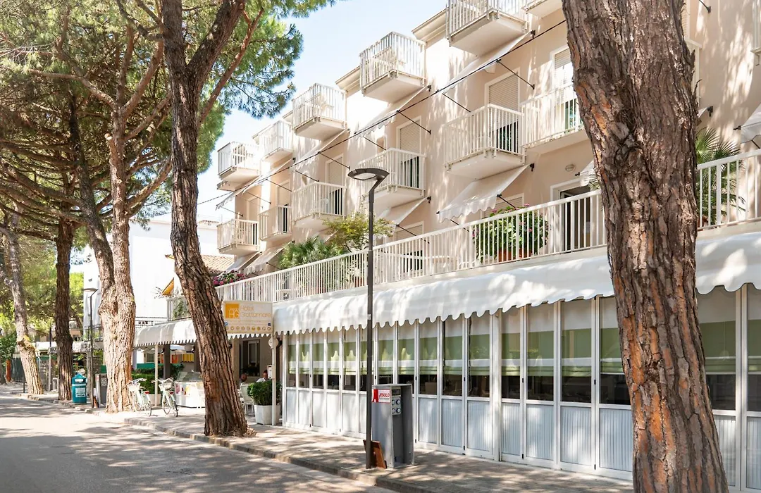Hotel Grottamare-1