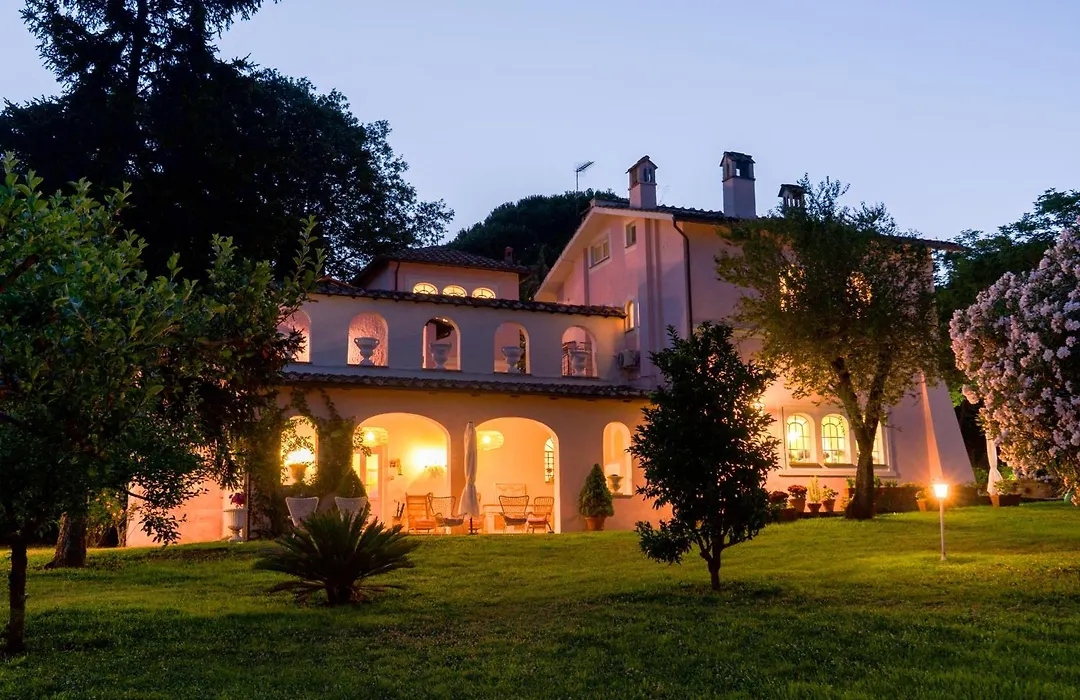 Villa TOJI-1