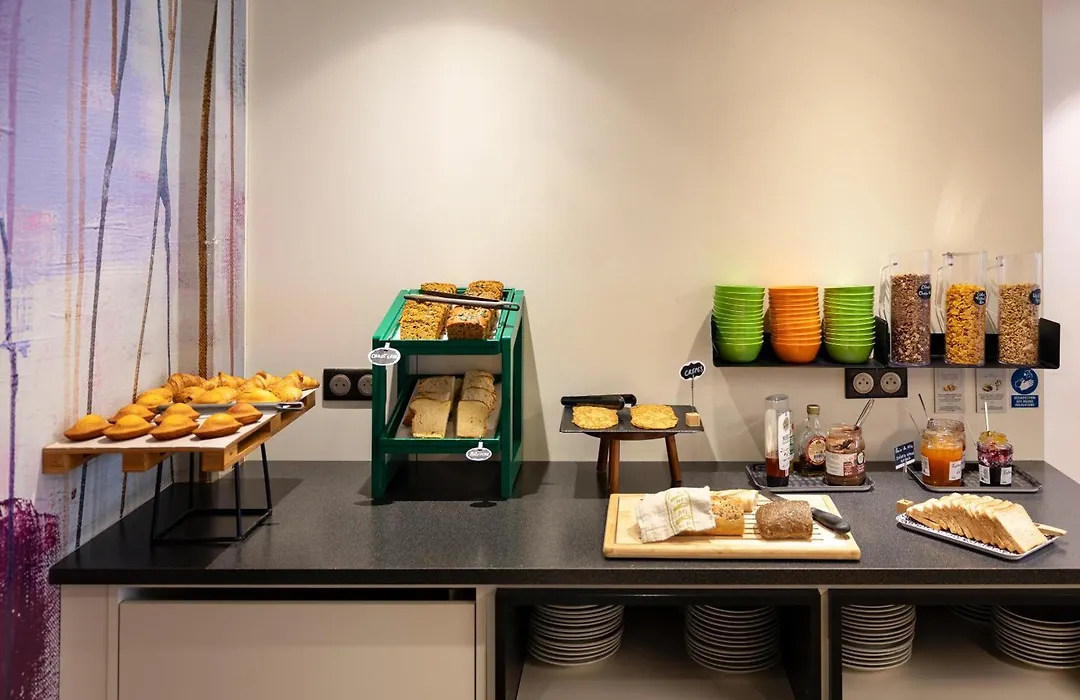 Ibis Styles Paris Gare Saint Lazare-1