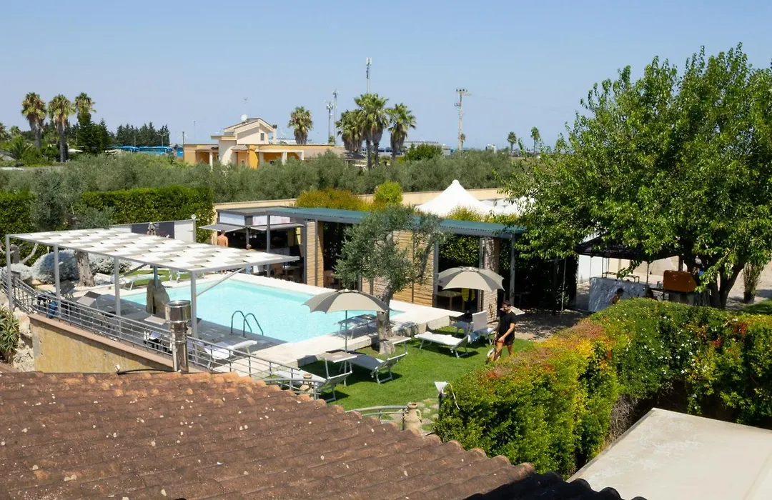 Bed&Breakfast Giardini Di Marzo-1