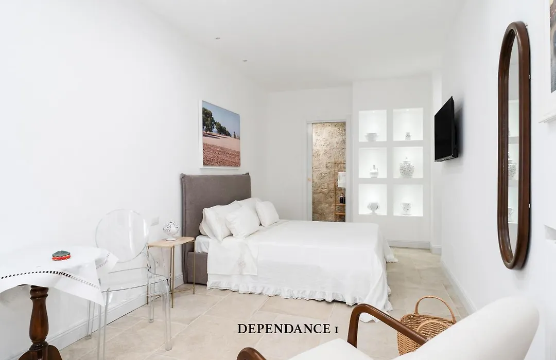 Porta Piccola Luxury Home-1