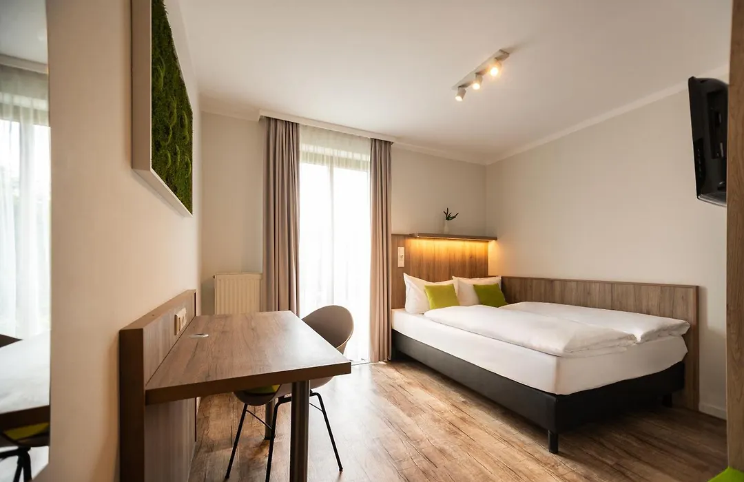 Hotel Perlach Allee By Blattl-1