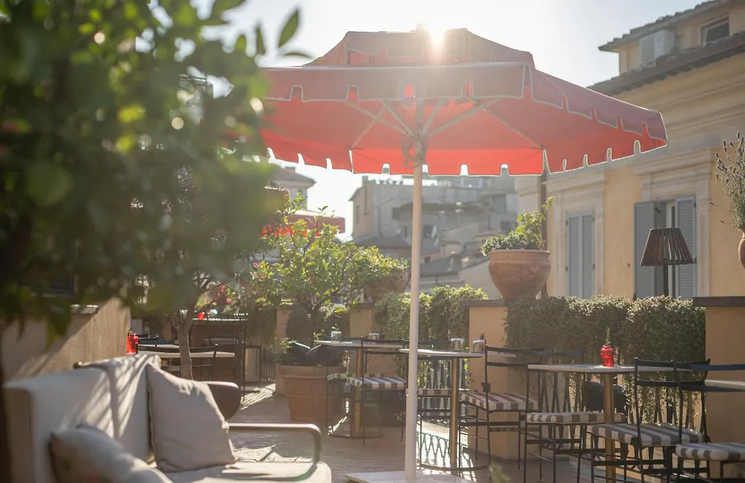 9Hotel Cesari-1