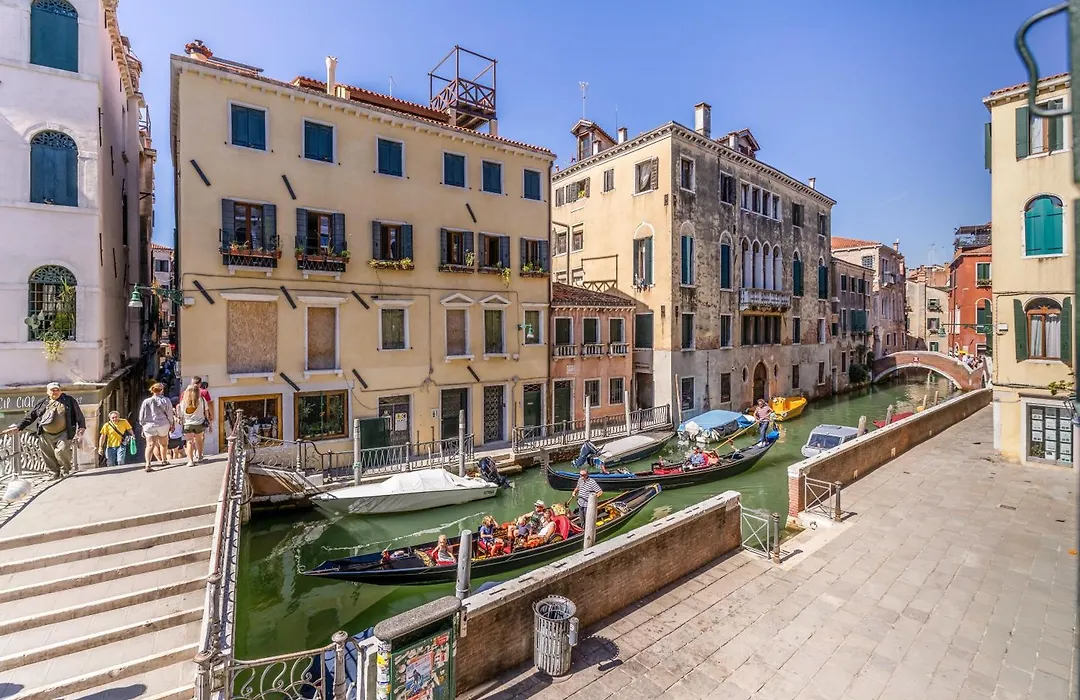 Palazzo San Firmino Suite Canal View-1