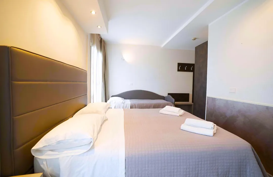 Hotel Sant'Elena-1