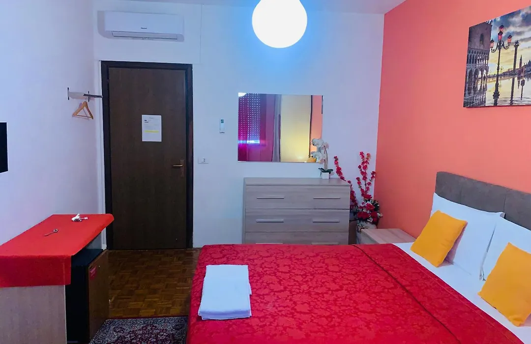 Venice Day Apartment-1