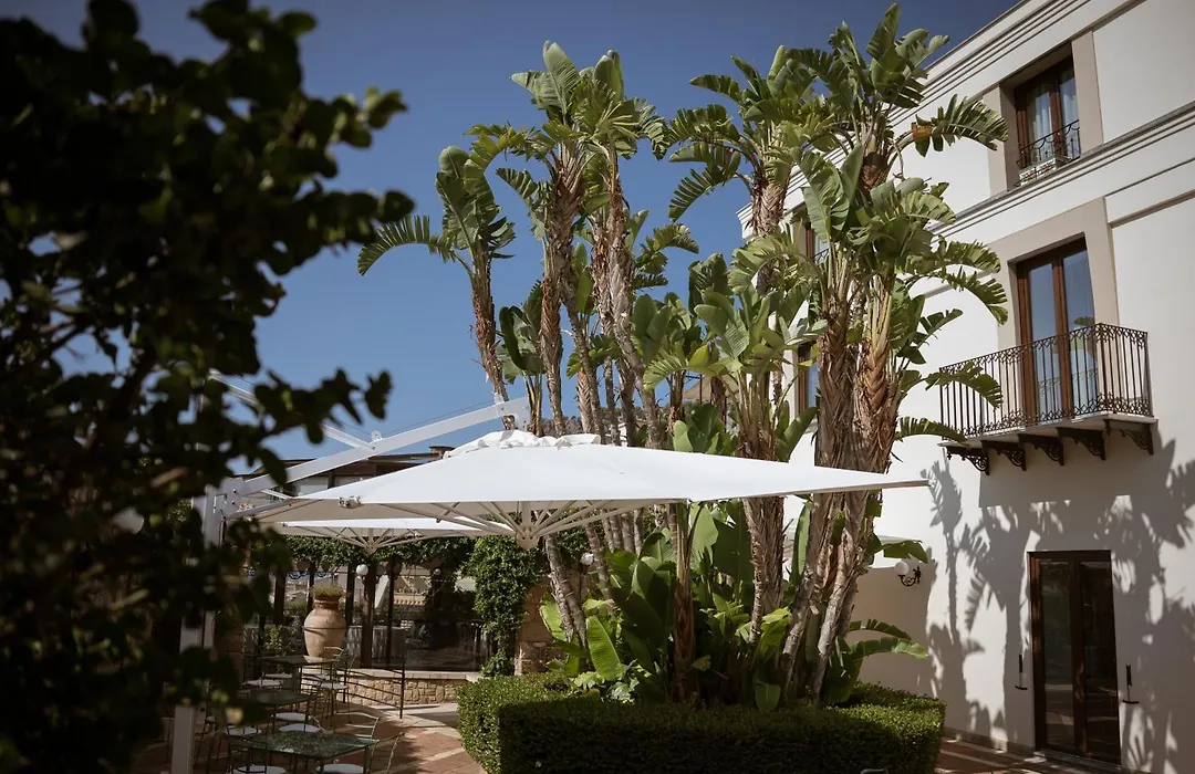 Villa Dei Melograni Boutique Hotel-1
