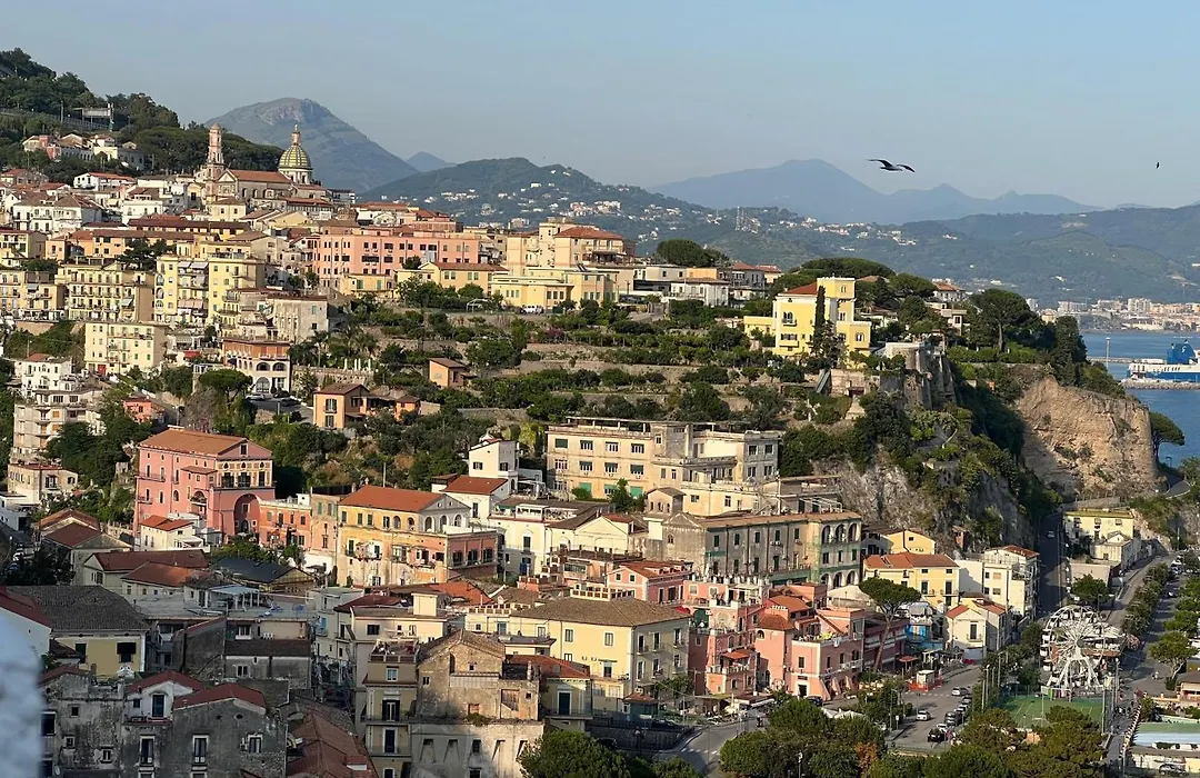 Rooms Hub Costa d'Amalfi - Vietri sul Mare-1