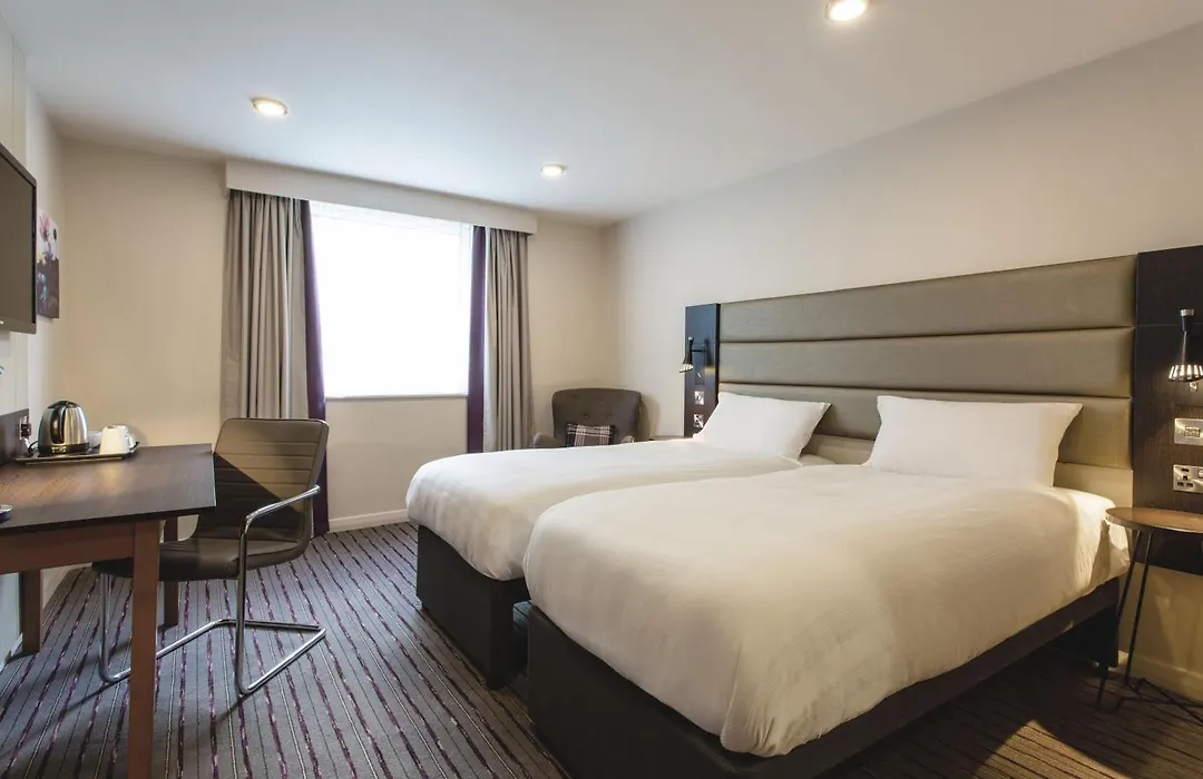 Premier Inn Dublin City The Liberties-1