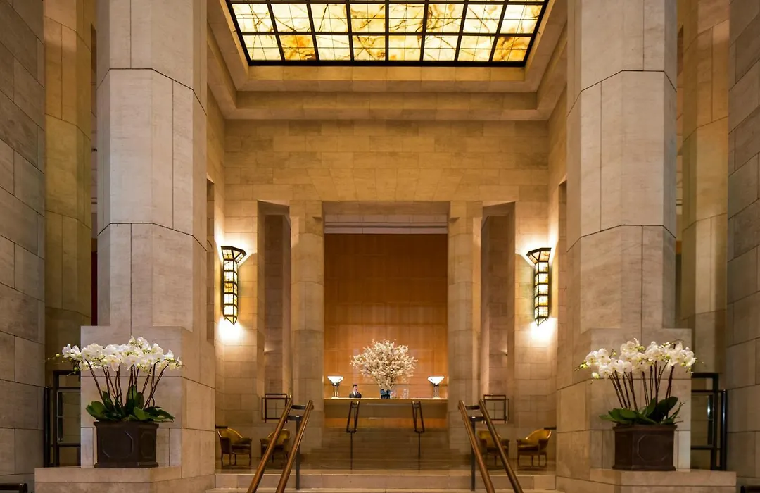 Four Seasons Hotel New York-1