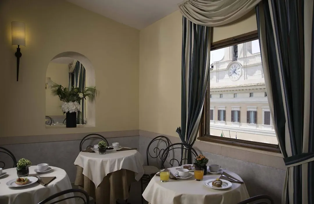 Colonna Palace-1