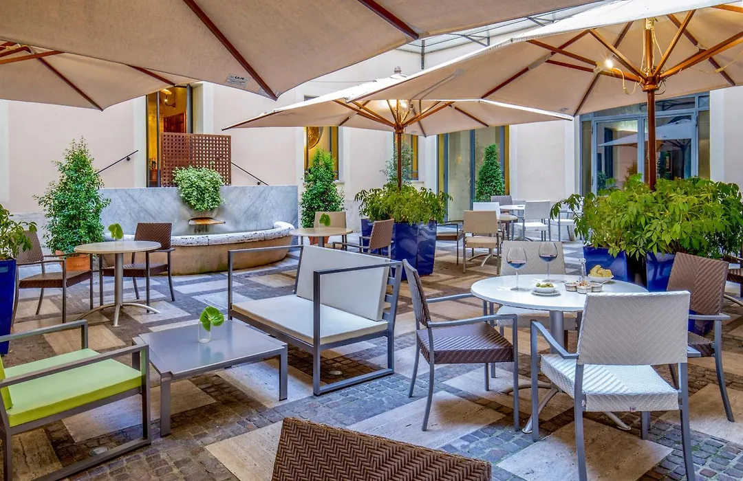 Una Hotels Empire Roma-1