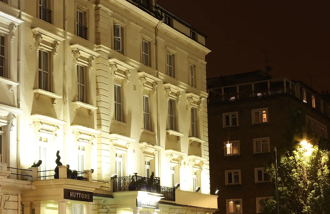 Huttons Hotel, Victoria London-1