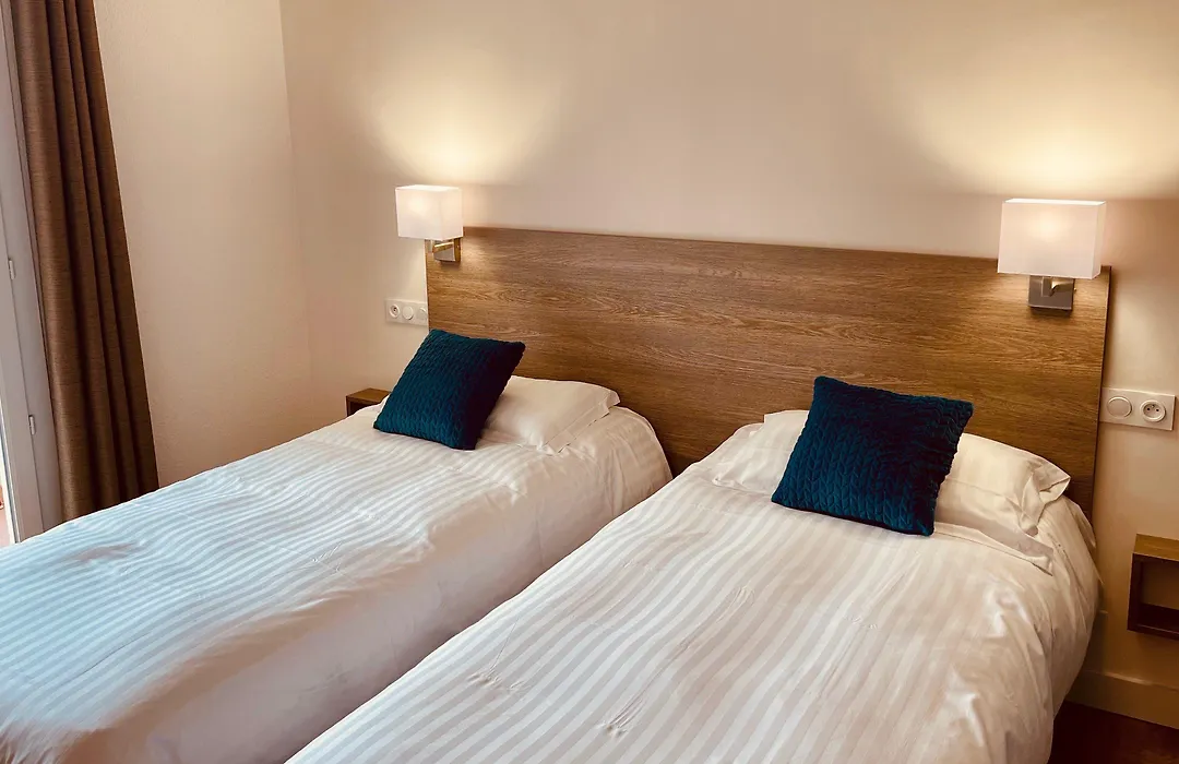 Hotel Courbet-1