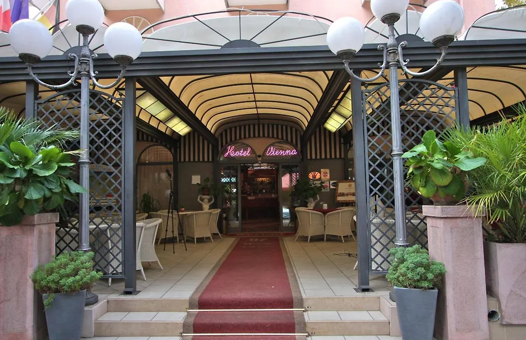 Hotel Vienna Ostenda e Ristorante il Danubio-1
