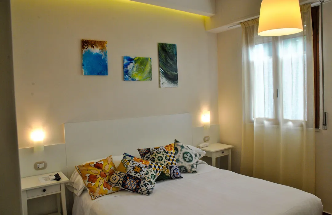 Hotel Villa Fiorita-1