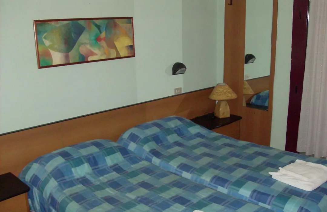 Hotel Niagara-1