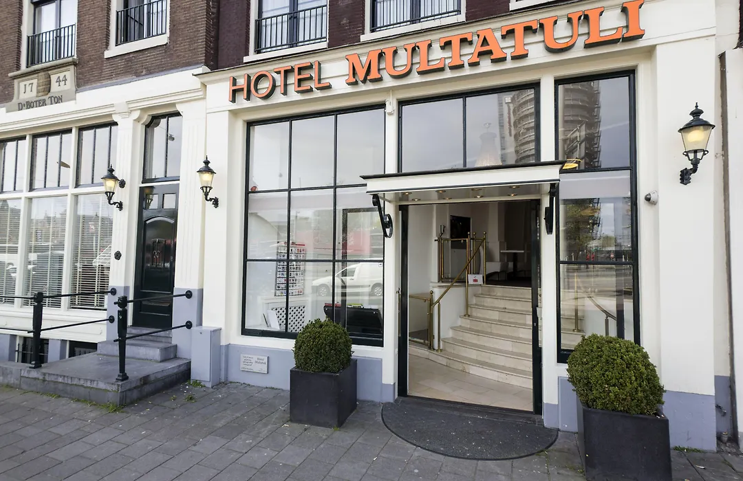 Multatuli Hotel-1