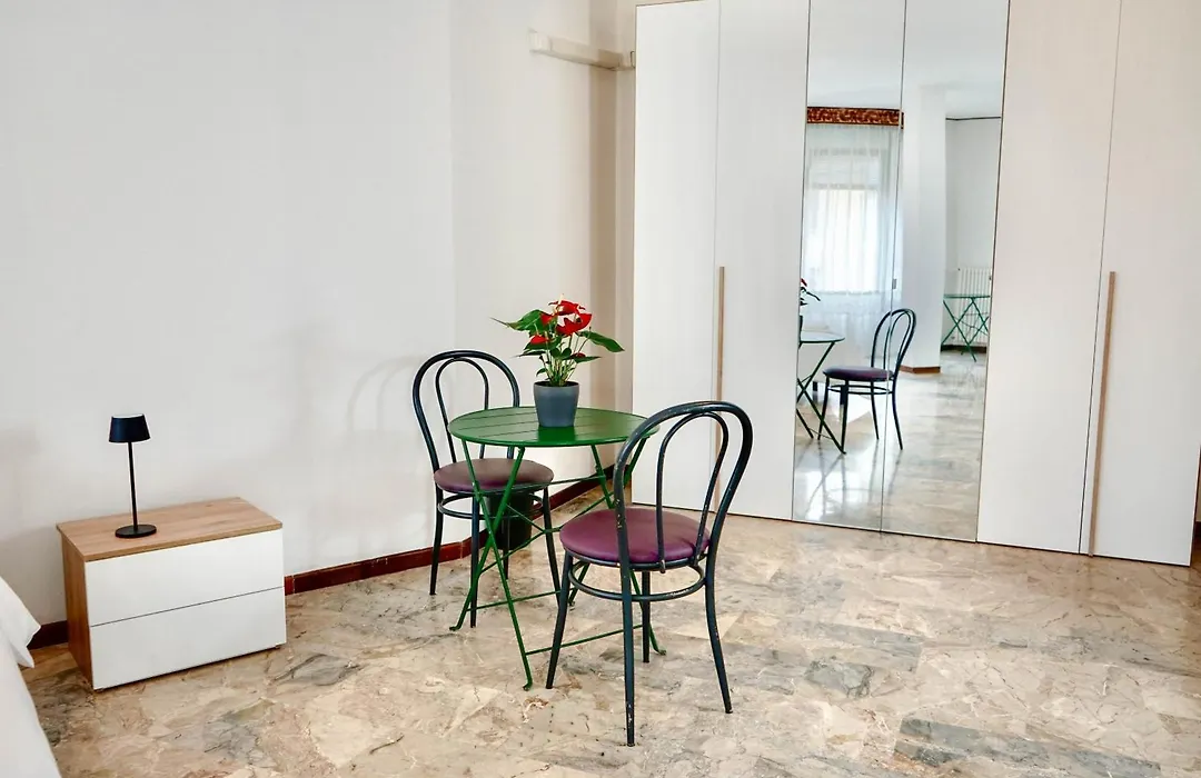 Residence Foscolo-1