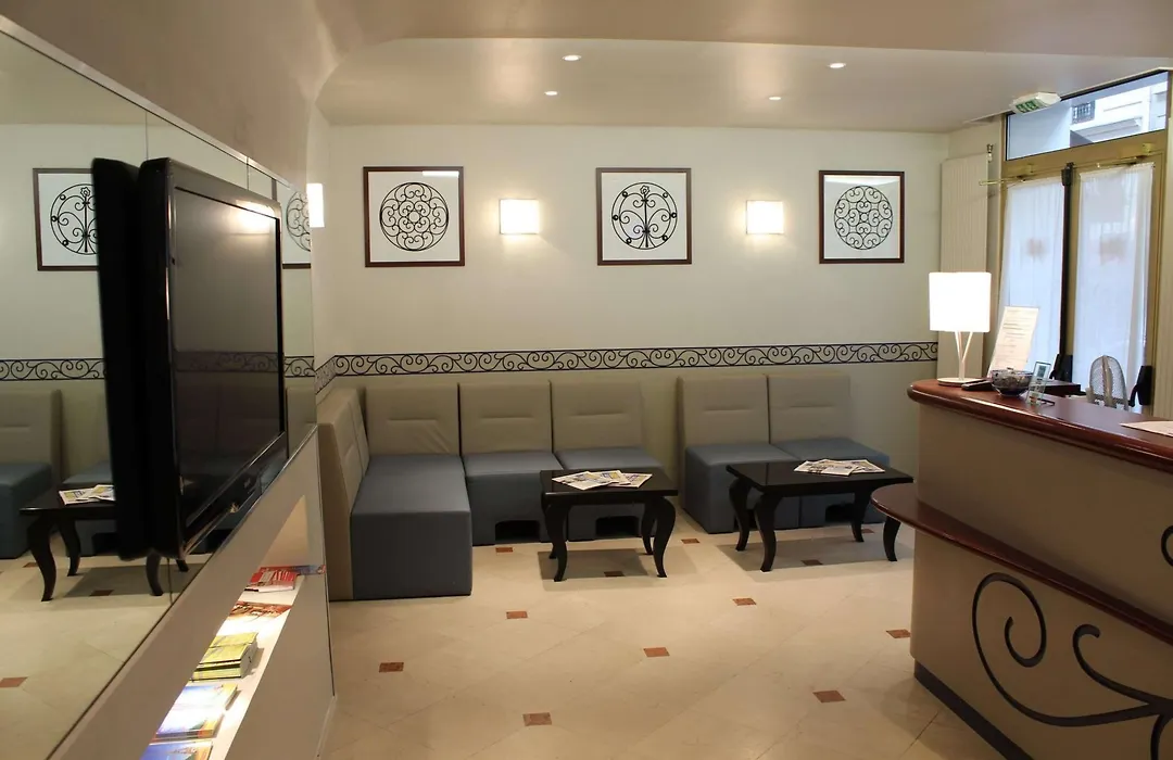 Kyriad Hotel XIII Italie Gobelins-1