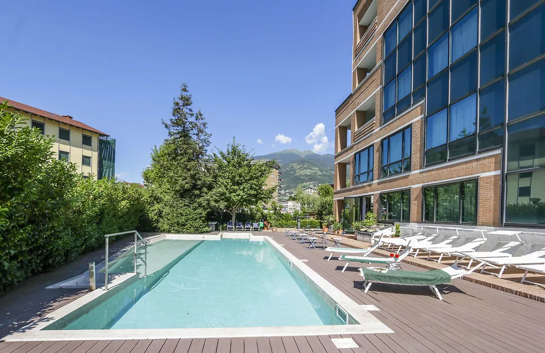 Hostellerie Du Cheval Blanc-1
