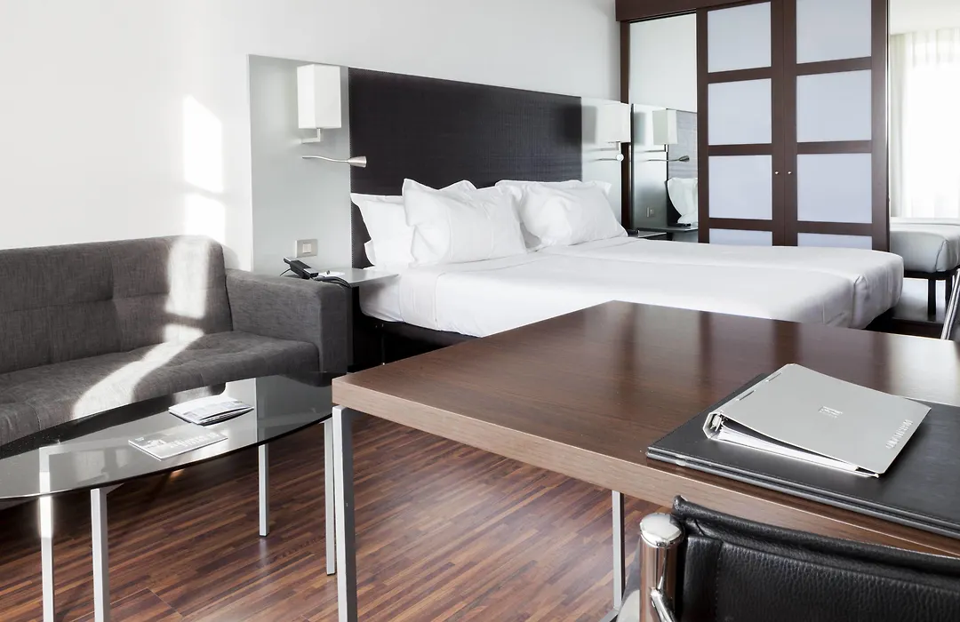 Ac Hotel Torino By Marriott-1