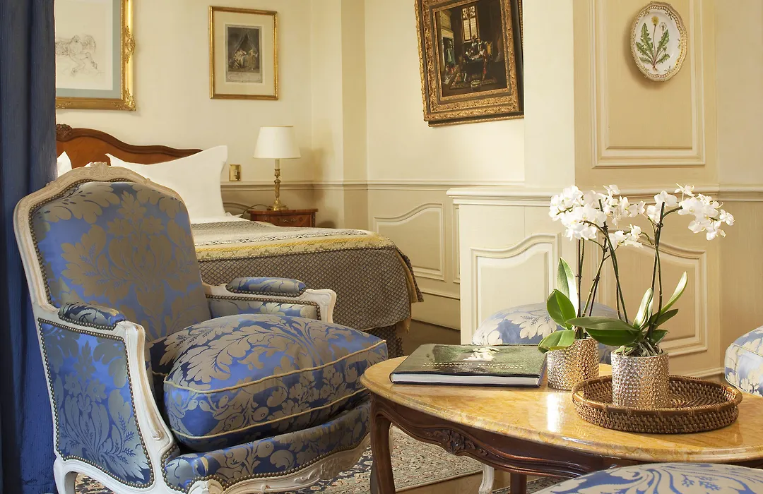 Hotel Luxembourg Parc-1