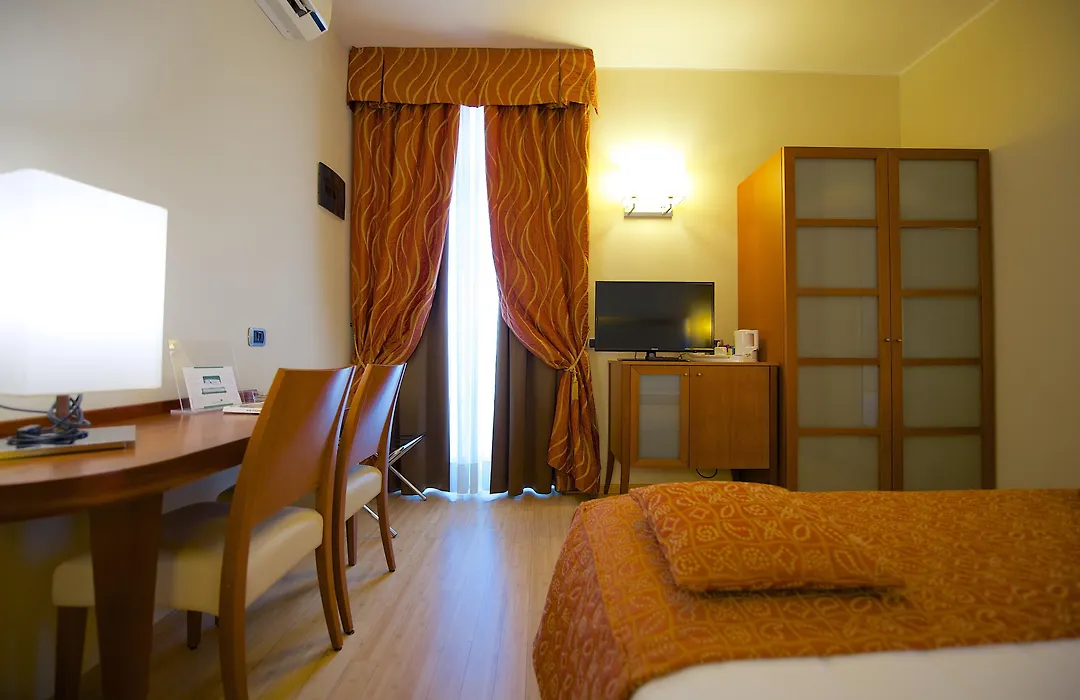 Best Western Crystal Palace Hotel-1