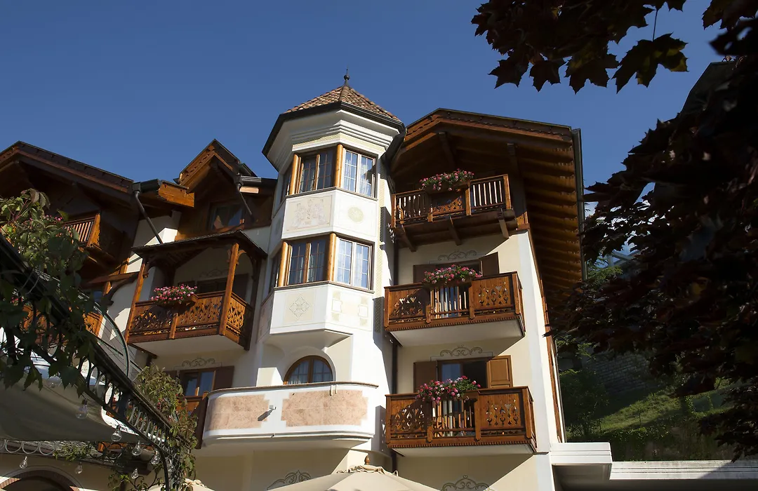 Hotel Du Lac-1