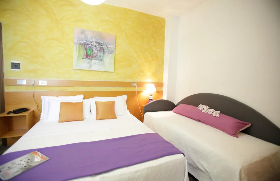 Art Hotel-1