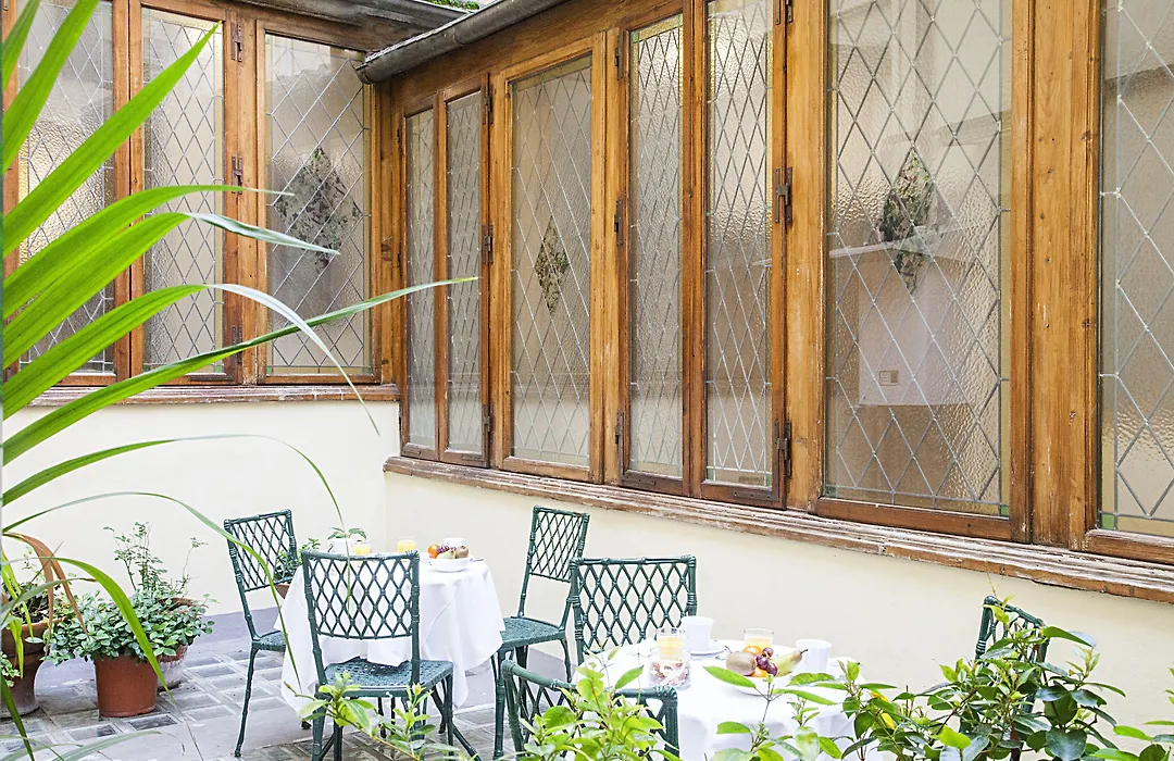 Hotel Accademia-1