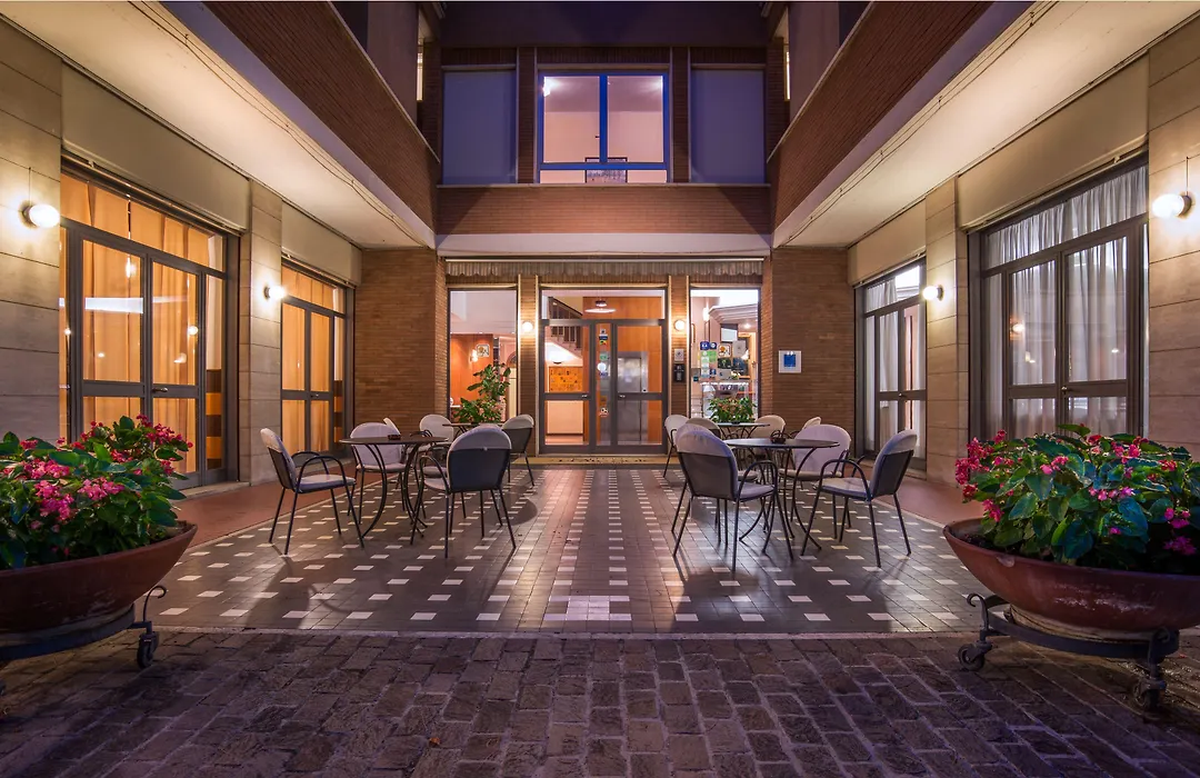 Hotel Frate Sole-1