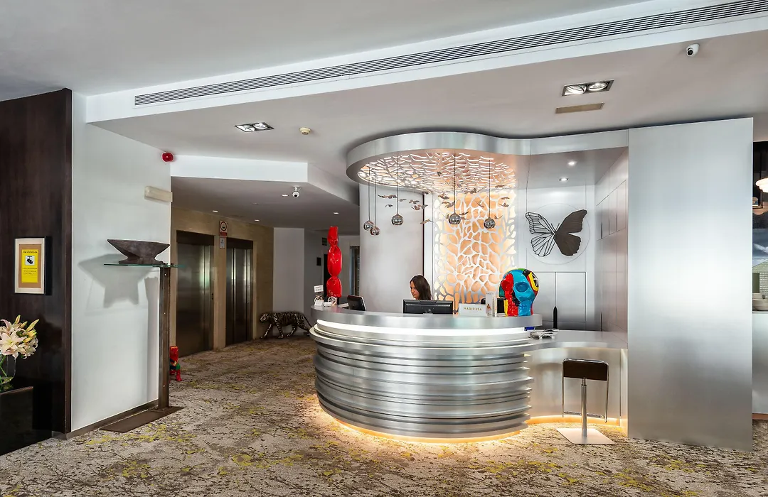 Mariposa Hotel Malaga-1