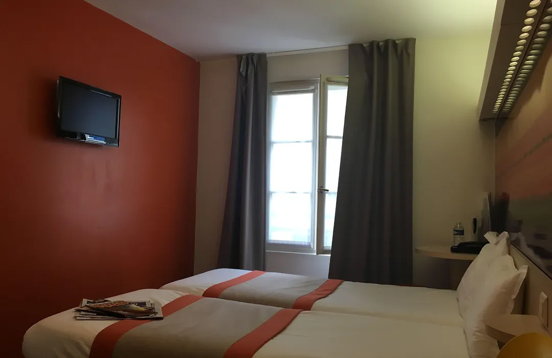 Hotel Paris Lafayette-1