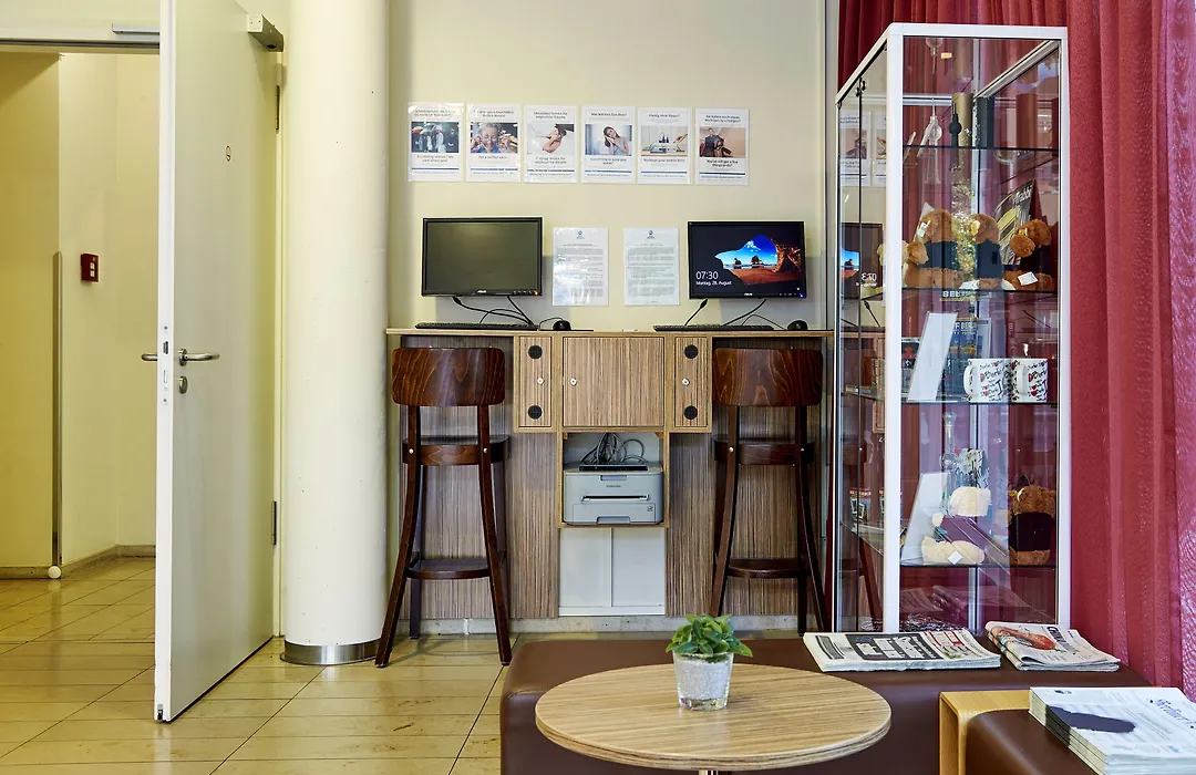 B&B Hotel Berlin-Mitte-1