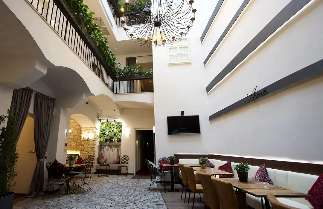 Hotel Residence Agnes-1