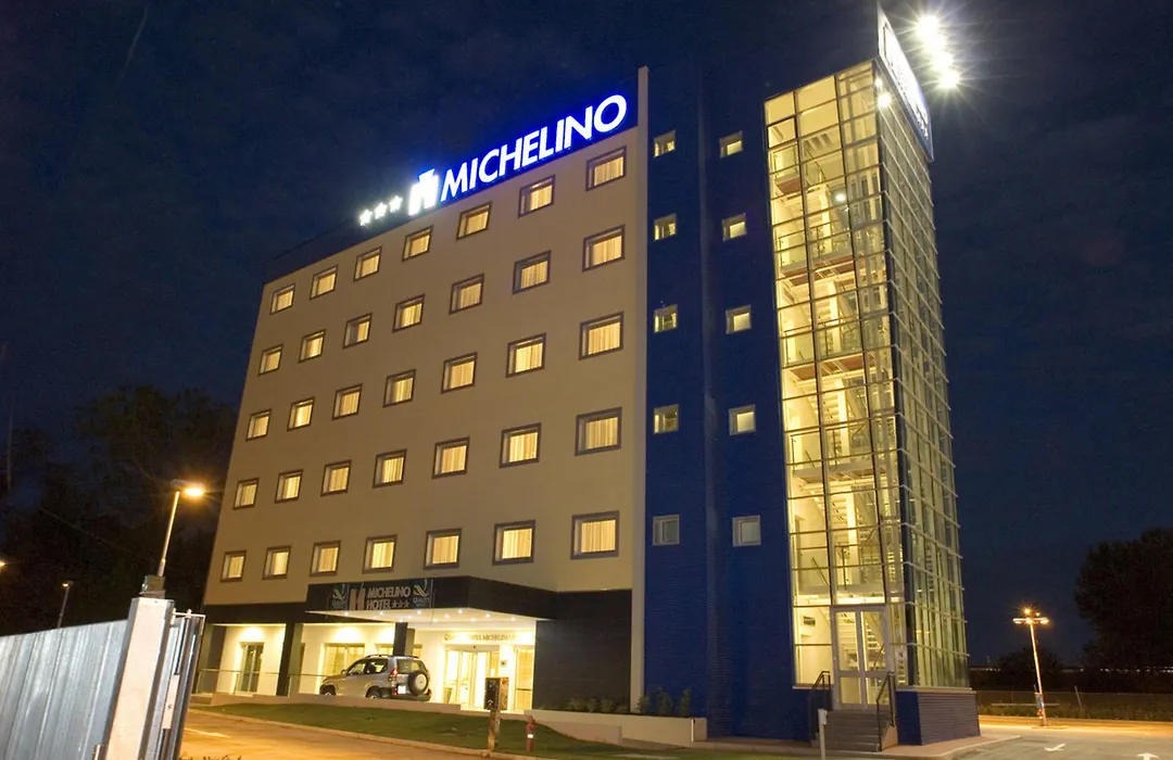 Michelino 75 By The Sydney Hotel-1