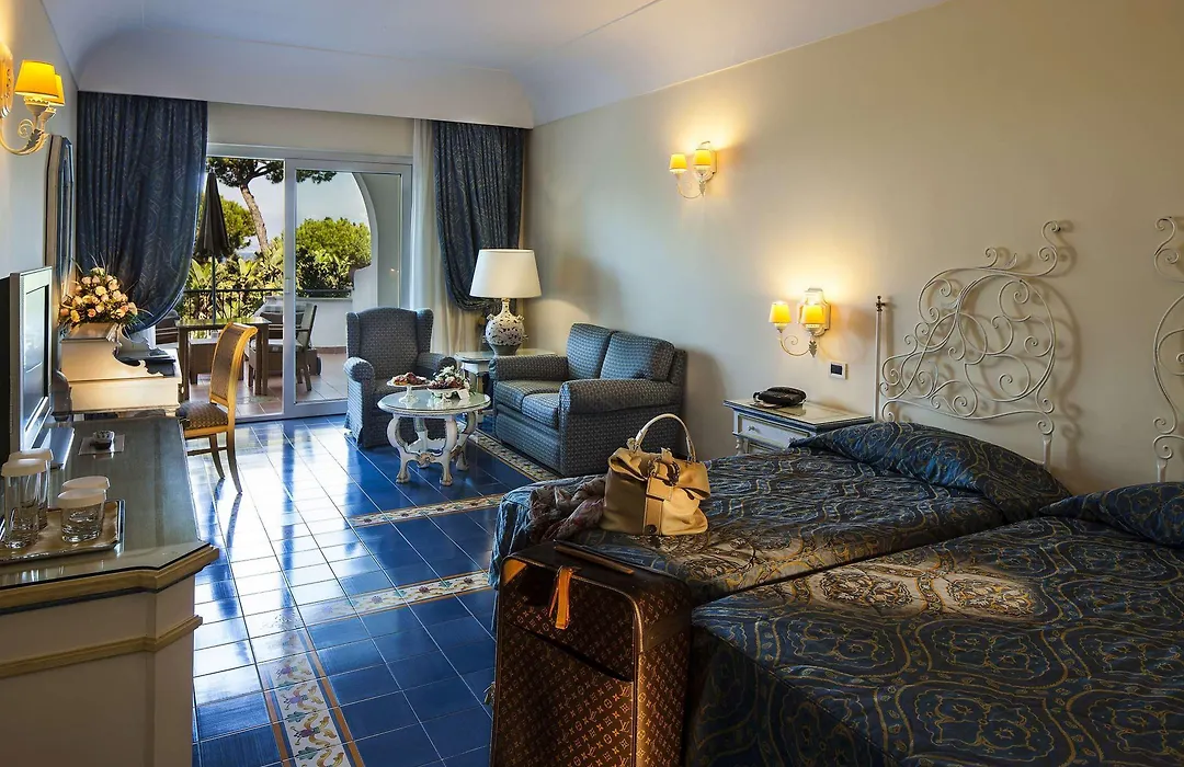 Excelsior Belvedere Hotel & Spa-1
