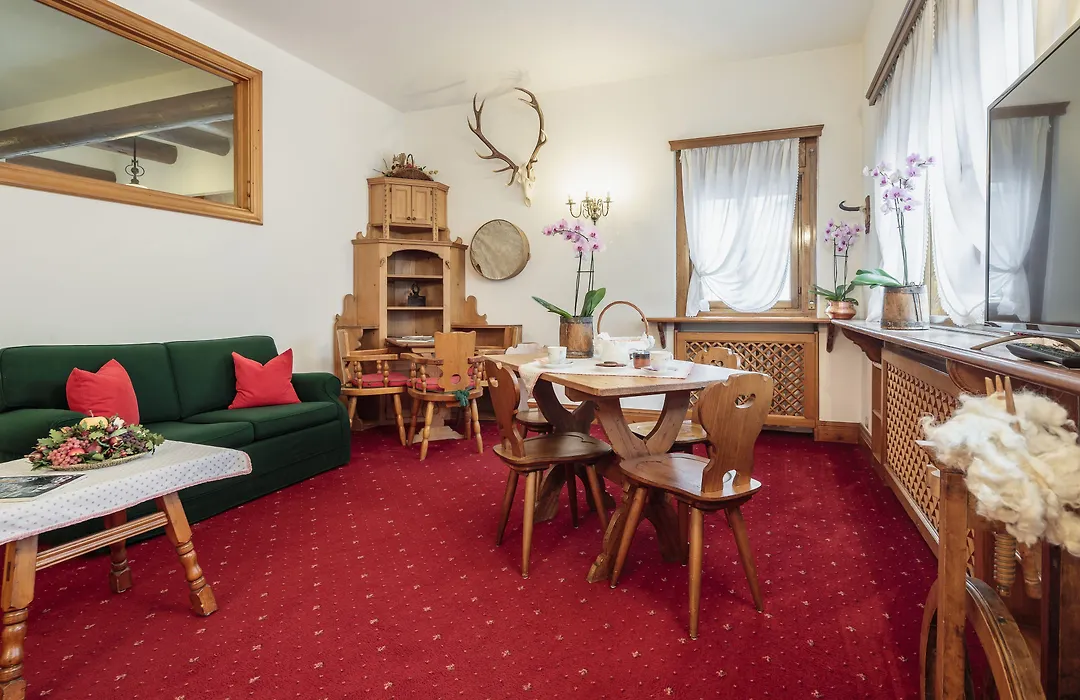 Hotel Al Larin-1