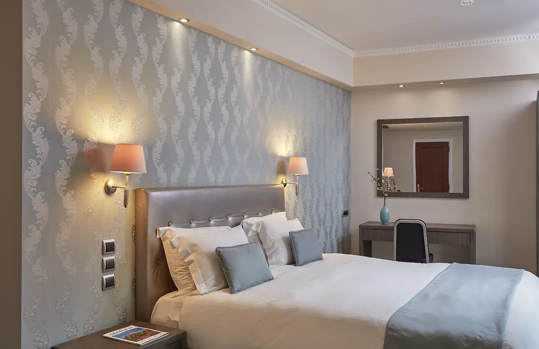 Ava Hotel And Suites-1
