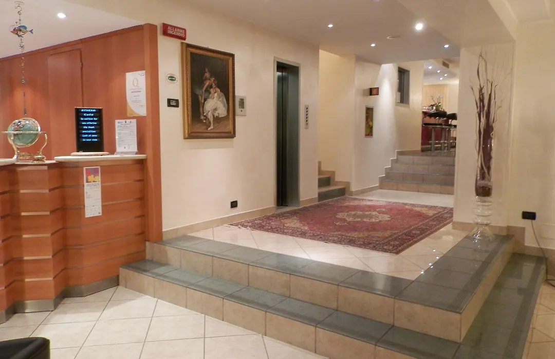 Augustus Hotel-1
