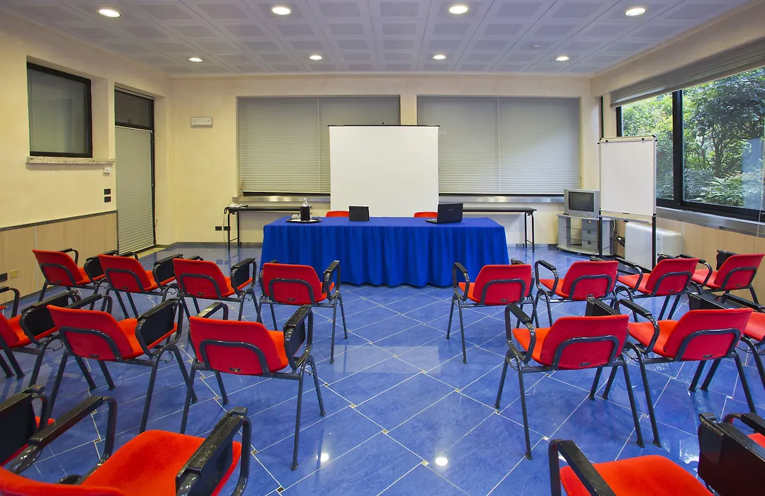 Hotel Desenzano-1