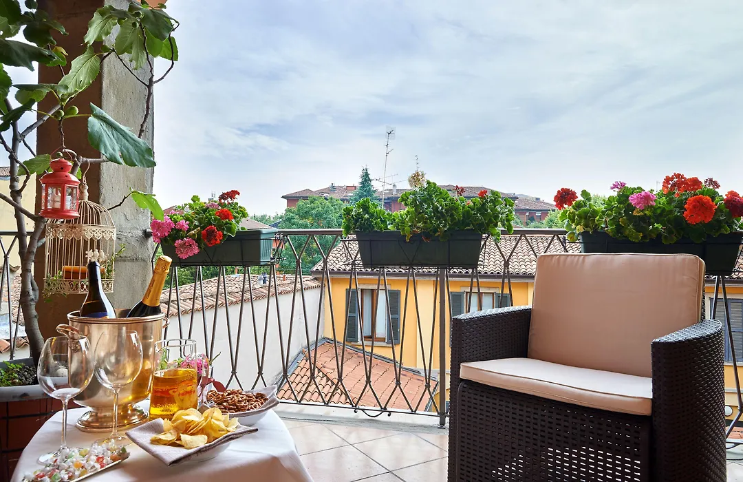 Antico Borgo-1