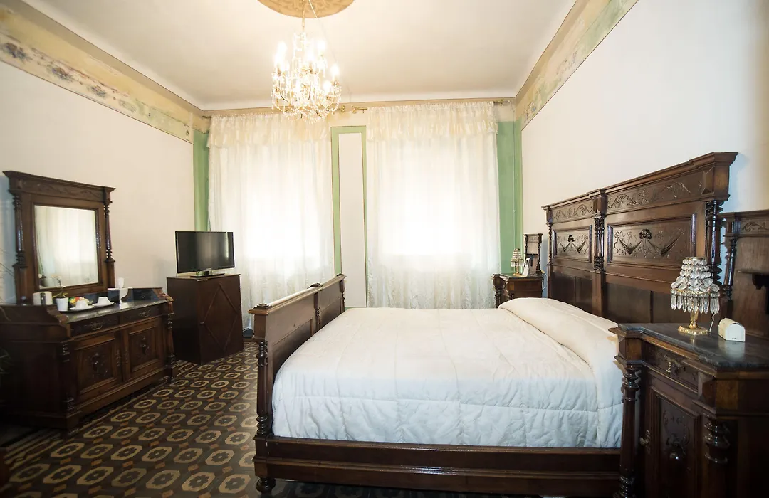 Relais Centro Storico Residenza D'Epoca-1