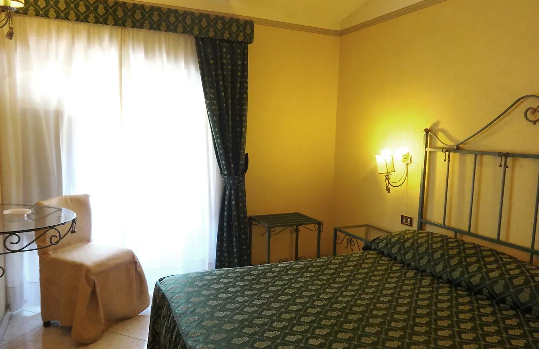 Hotel Centrale Europa-1